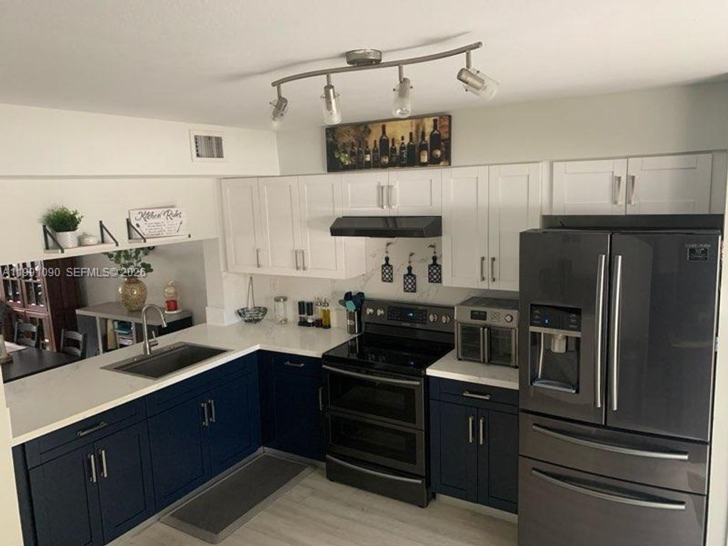 International property img-1