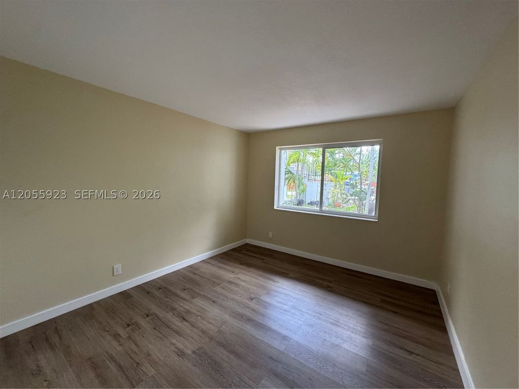 International property img-1